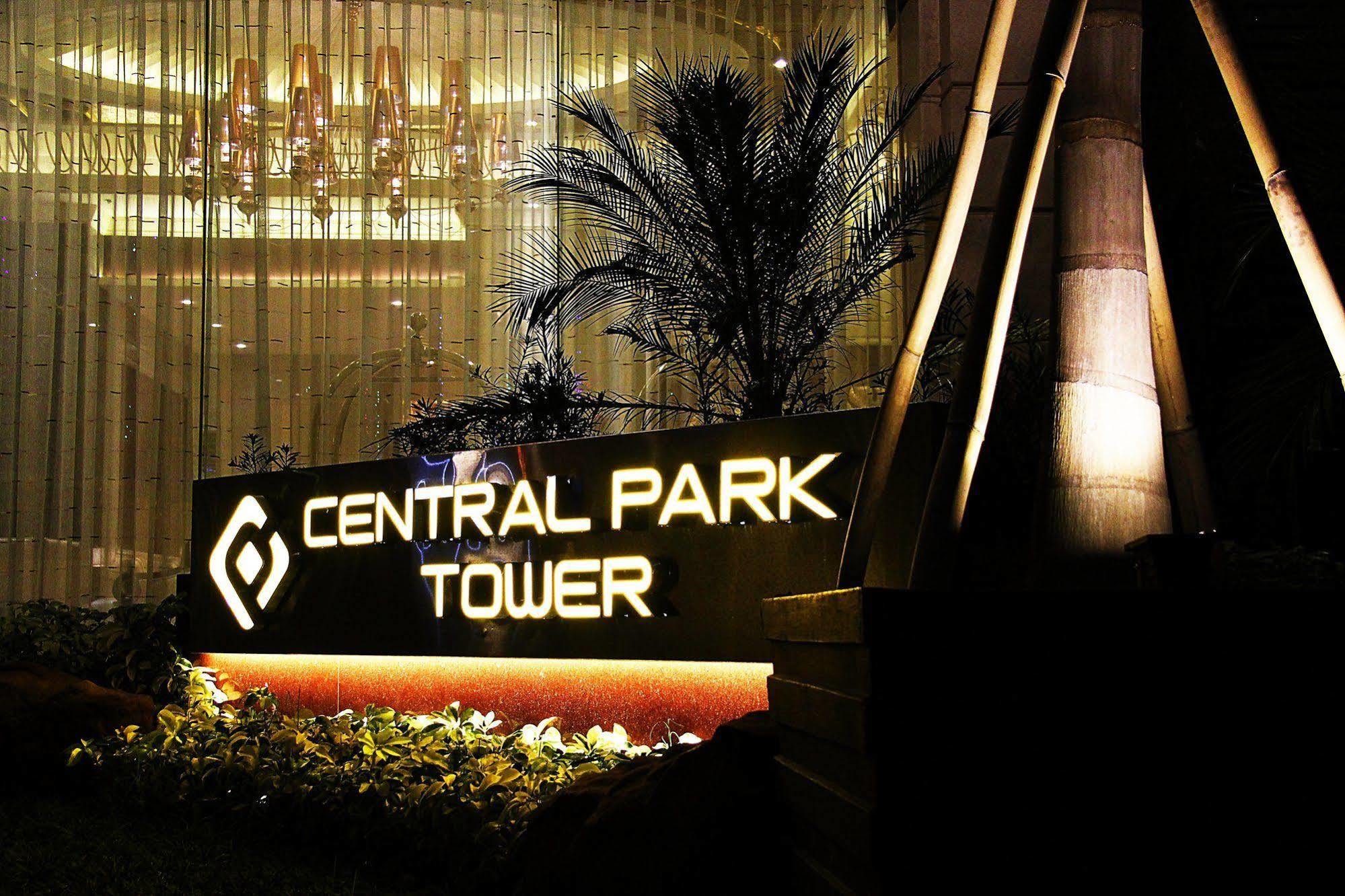 Central Park Tower Resort Ángeles Exterior foto